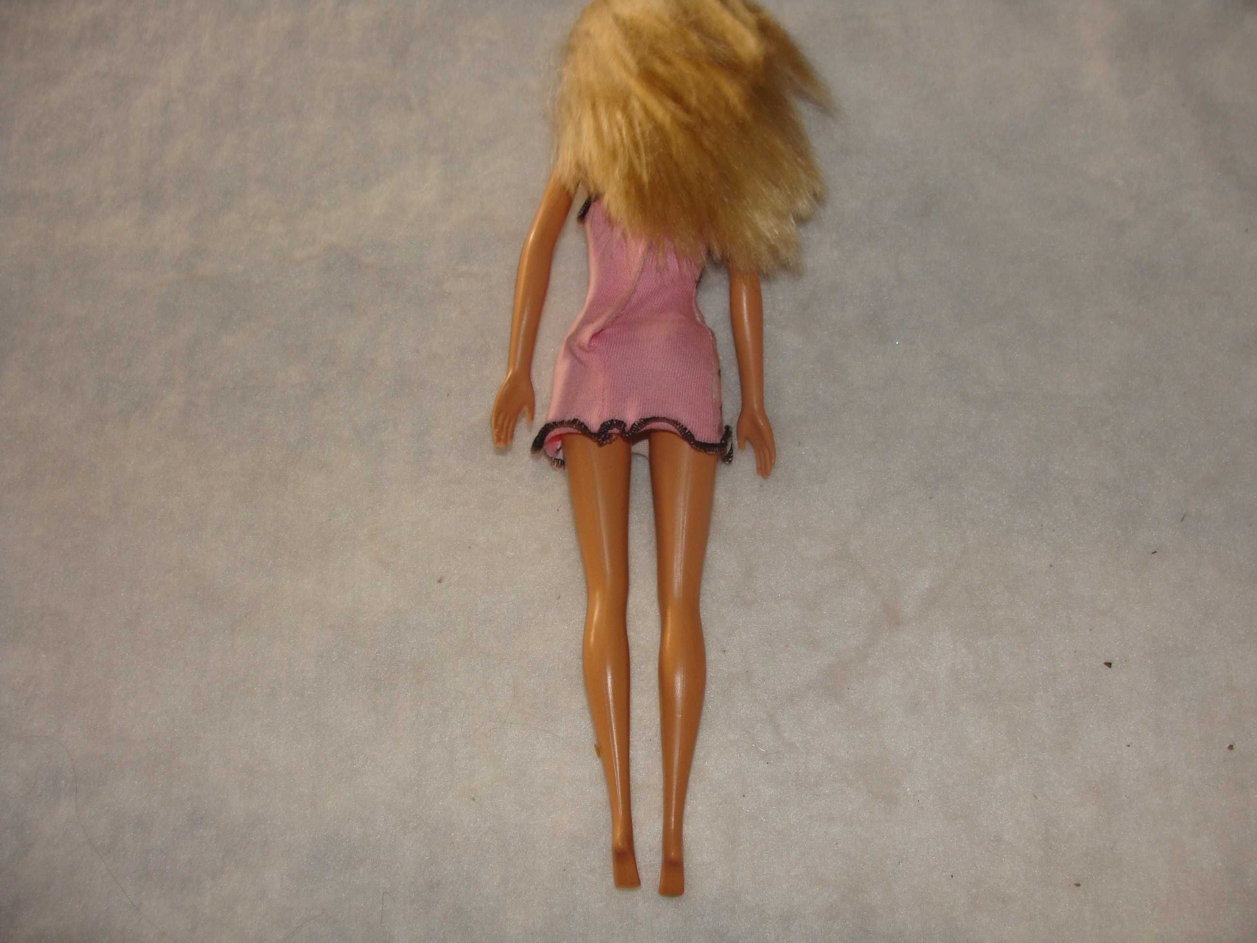 Boneca Barbie (Ref. R4184)