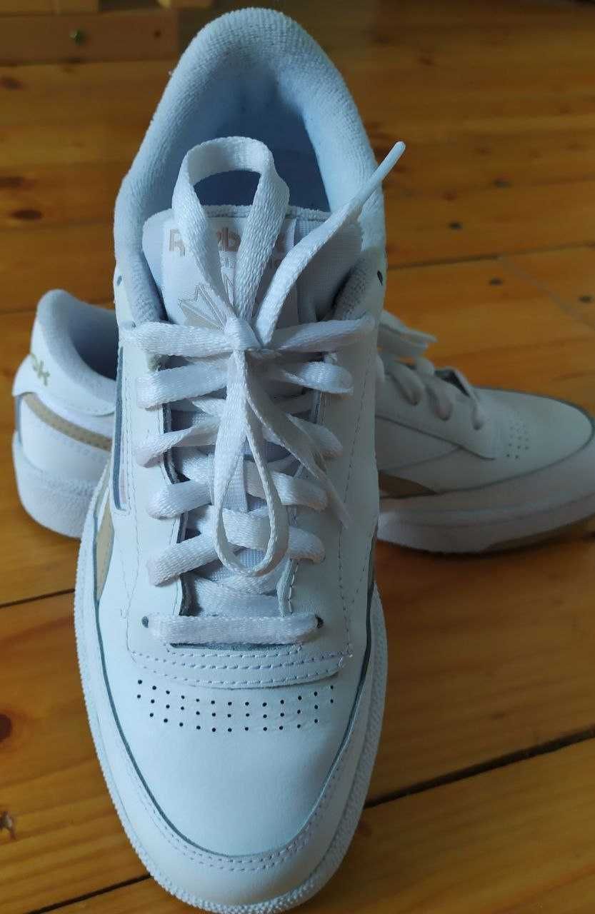 Оригінальні Reebok Снікерcи / Кросівки / Кеди Club C Revenge р. 38.5