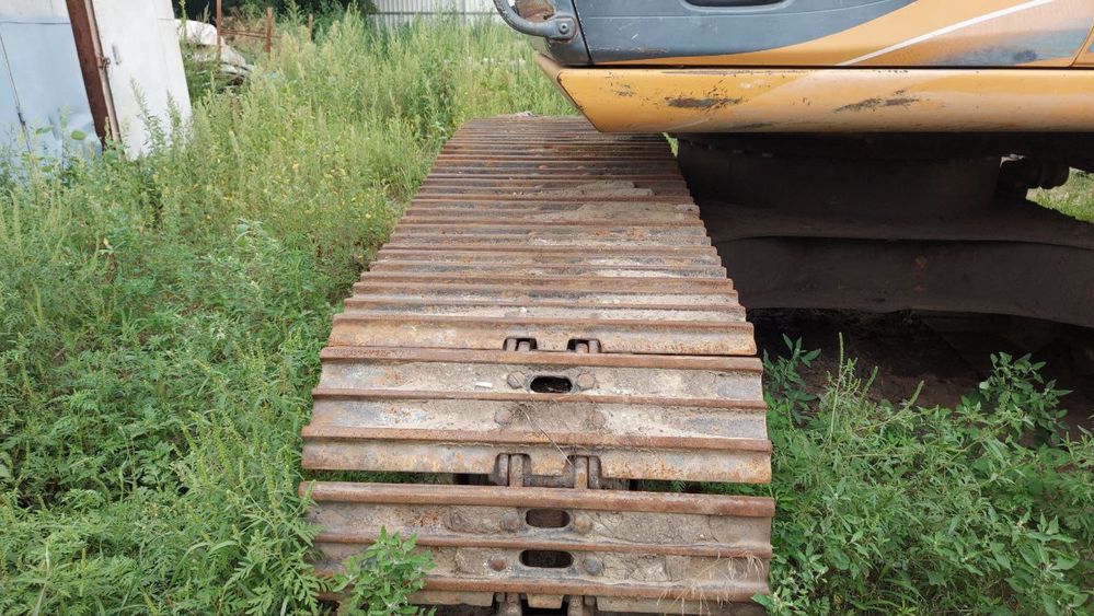 Екскаватор гусеничний CASE CX160