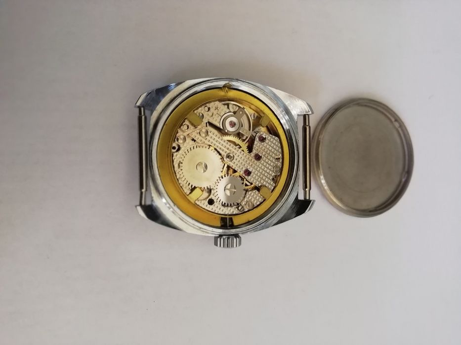 Relógio de pulso como novo vintage OLIVENSE.