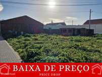 Terreno em Ferrel com Projeto aprovado para Moradia T5 com Garagem