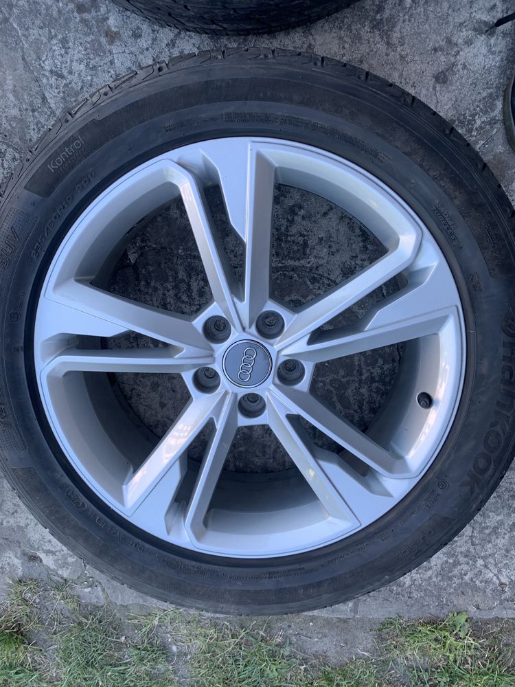 Orginalne felgi Audi q2 q3 q5 19 cali