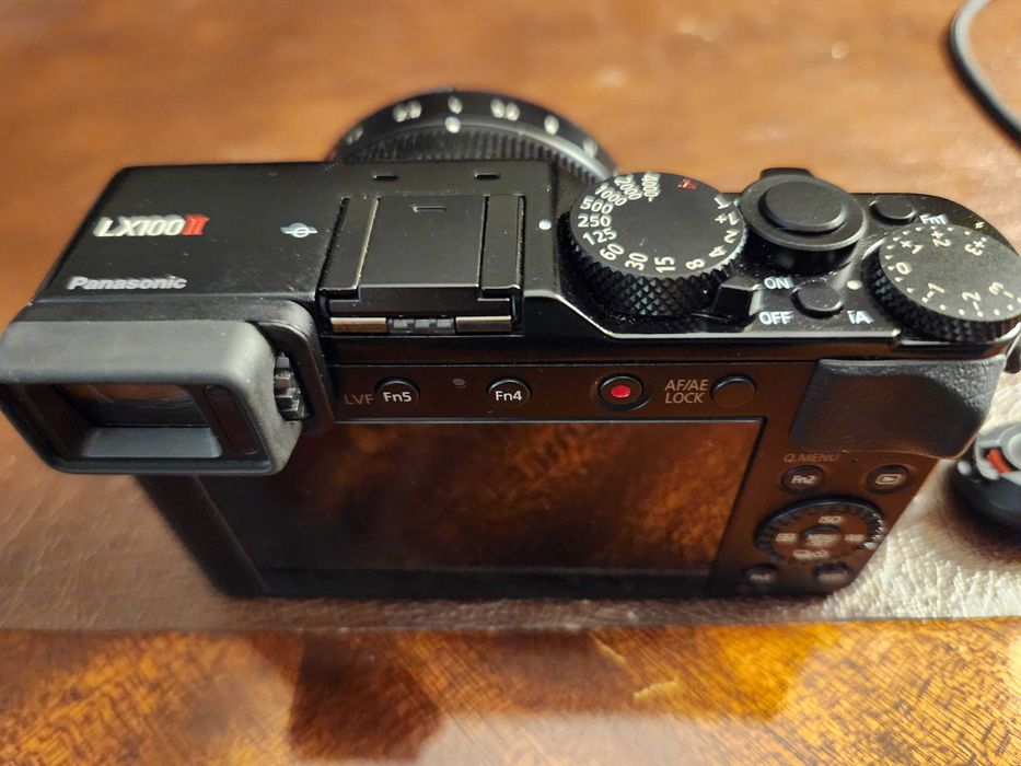 Panasonic lx100 ii