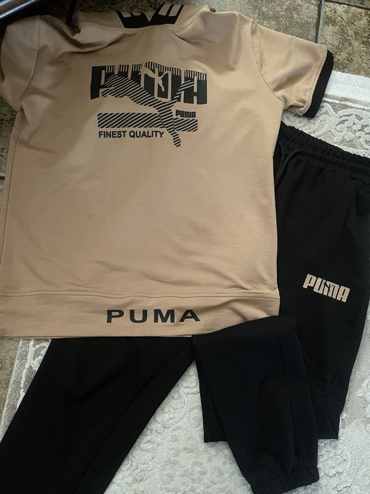 Продам спортивный костюм