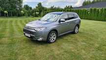 Mitsubishi Outlander Mitsubishi Outlander PHEV 2013