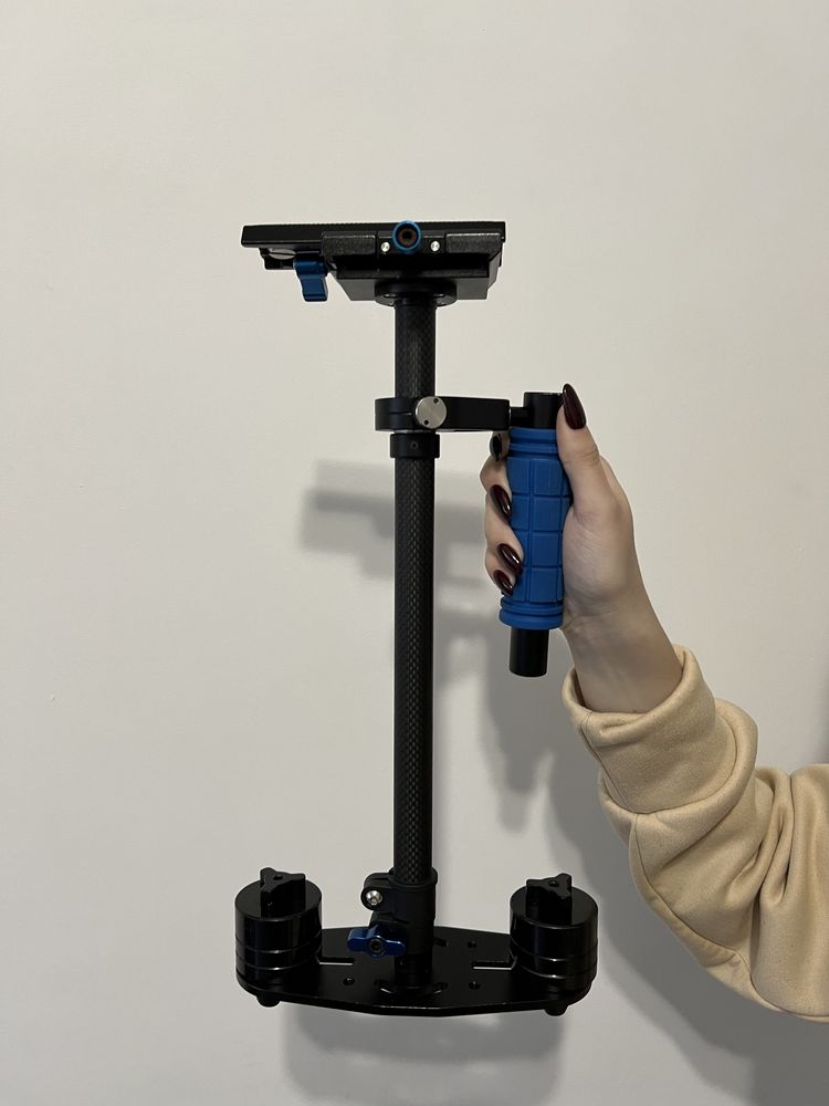 Механічний стабілізатор для фото/відео камери