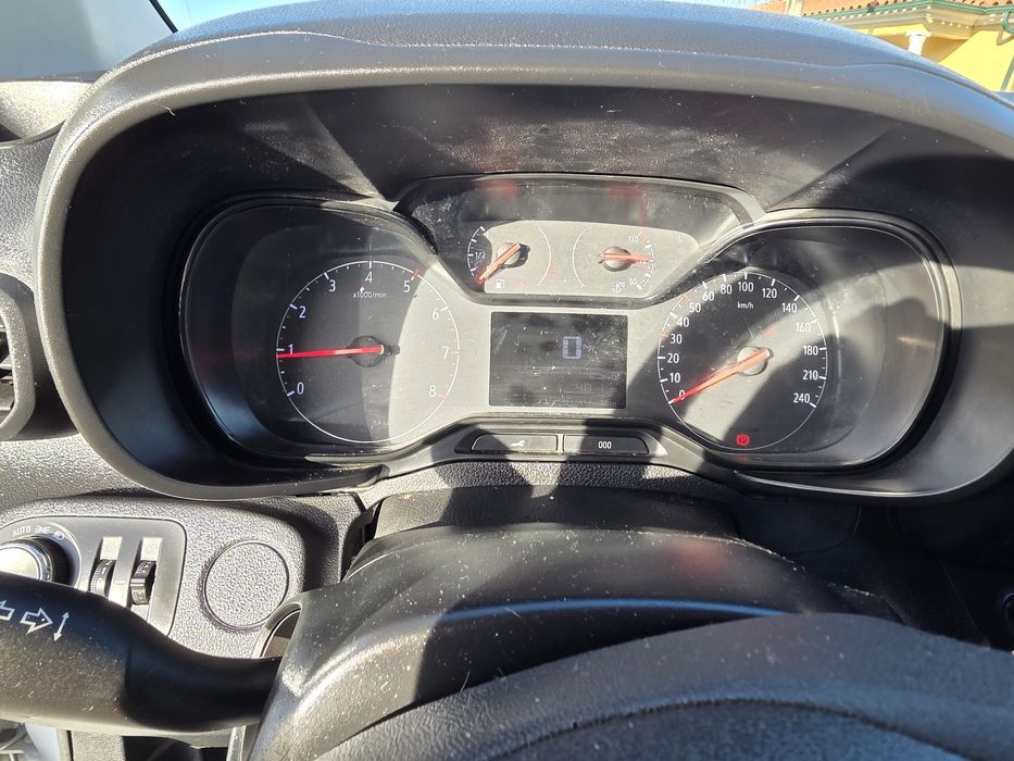 Opel combo 1.5d 100cv