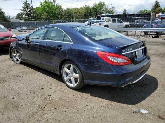 Mercedes-Benz CLS 550, 300 kW, z 2013 roku, model USA.