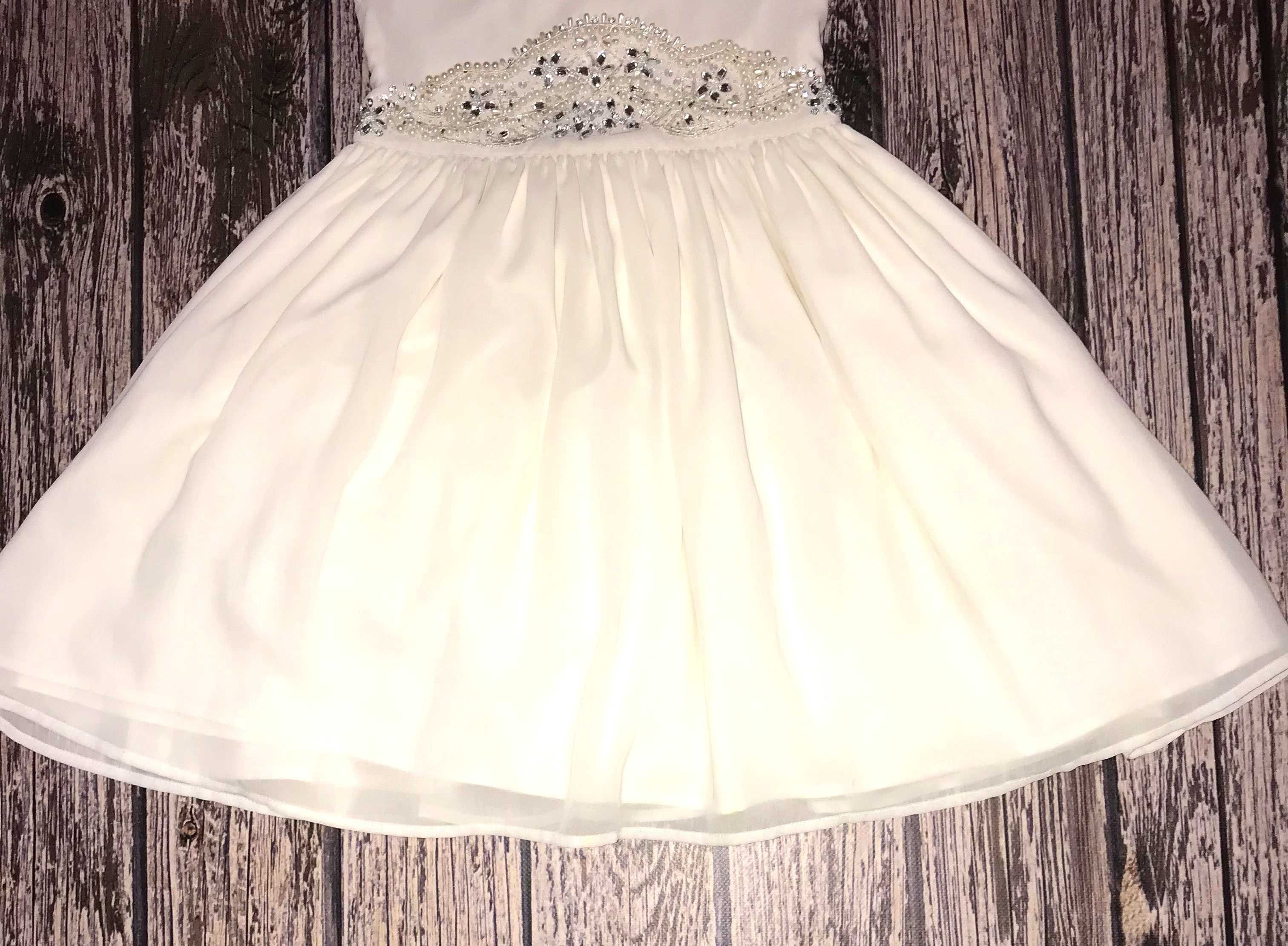 Нарядное фирменное платье для девочки 5-6 лет, 110-116 см