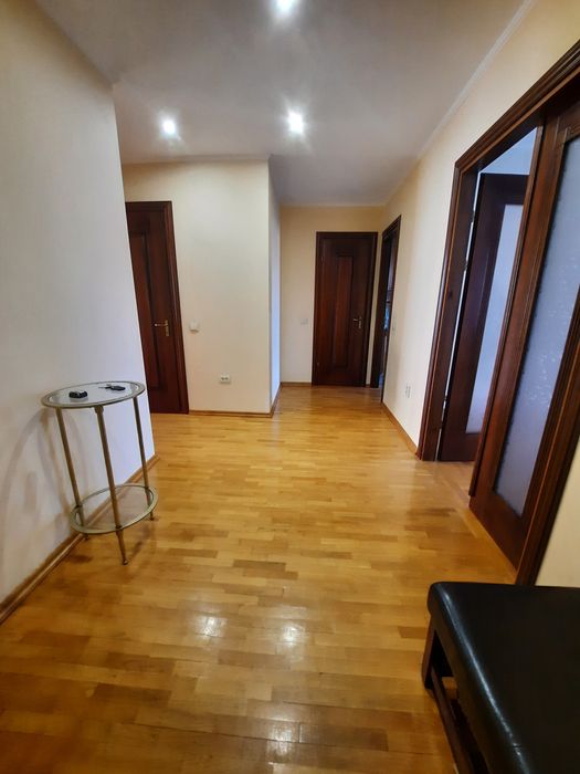 Продаж 2 кім.квартири вул.Наливайка