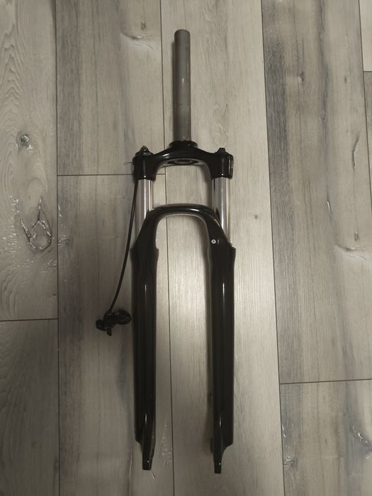 Amortyzator sr suntour koło 29, rura 19cm, zacisk qr, manetka