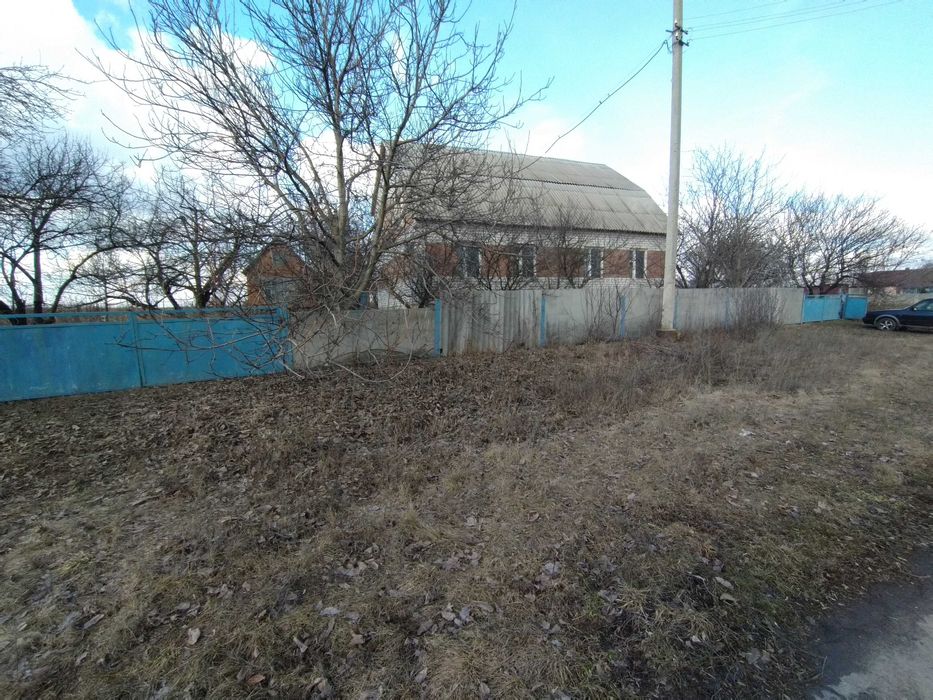 Продам 1/2 дома с земельным участком в с. Петрашёвка Полтавский р-н