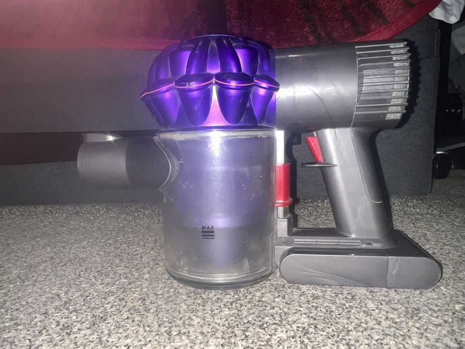 Продаю основной блок пылесоса Dyson (серия V6/V7).