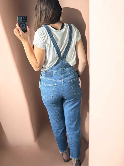 Jeansowe spodnie ogrodniczki H&M