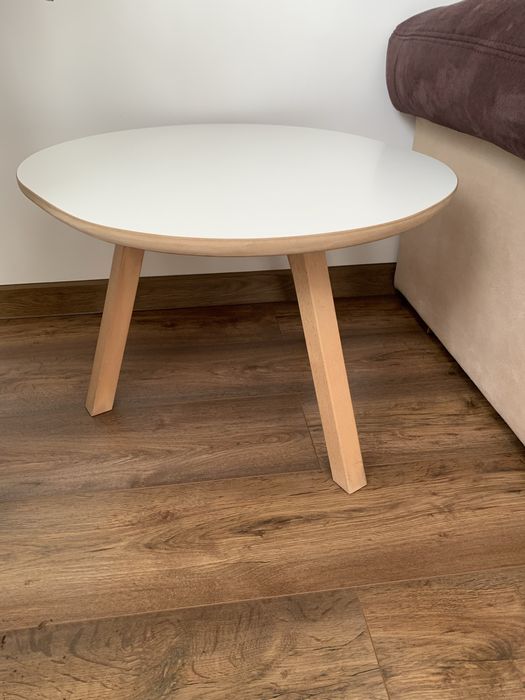 Stolik lawa kawowa trzu nogi