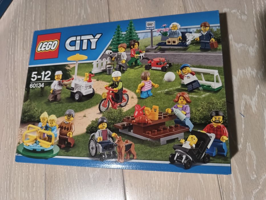 LEGO city zabawa w parku 60134 komplet