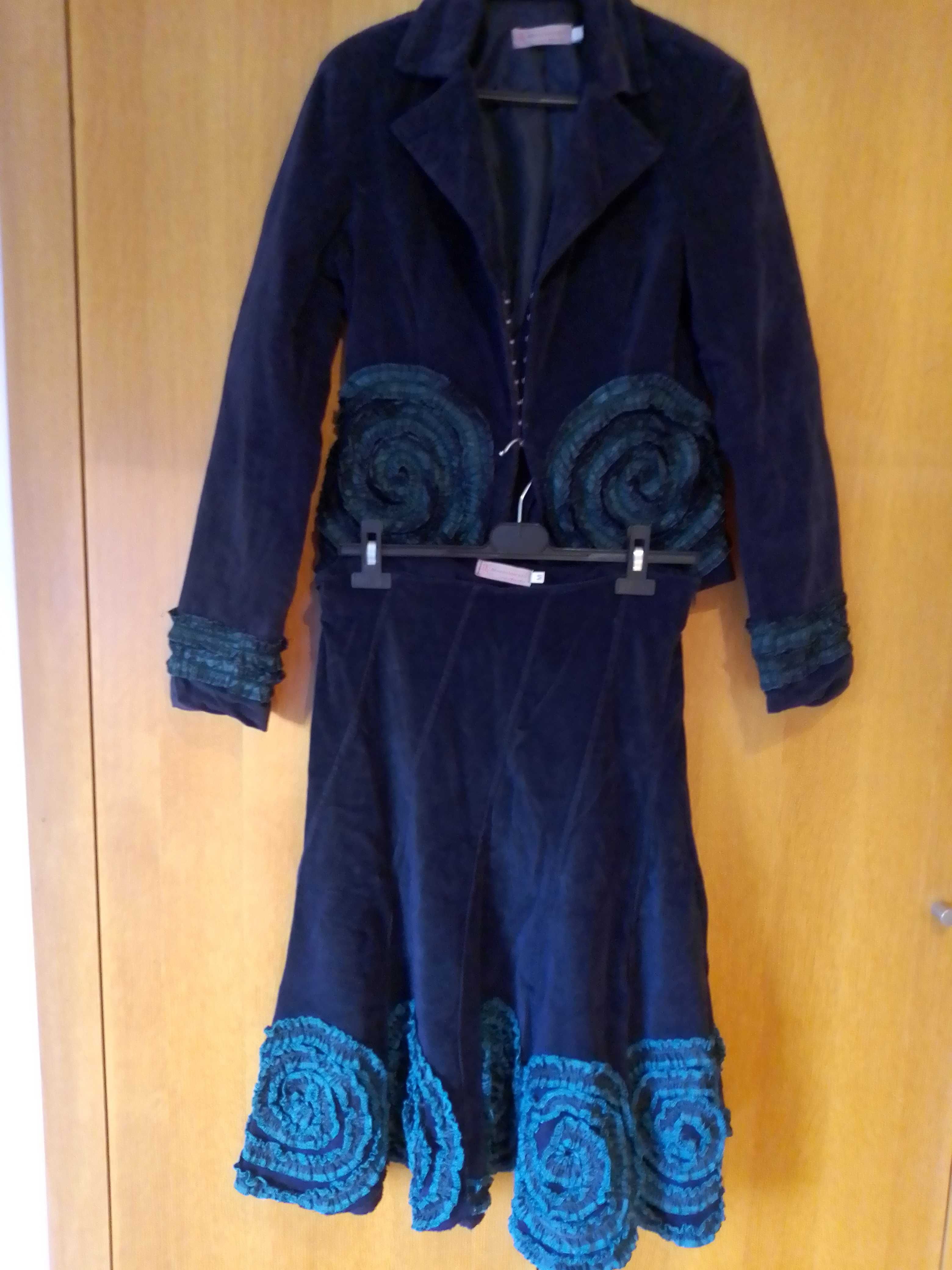 Conjunto saia e blazer Rinascimento
