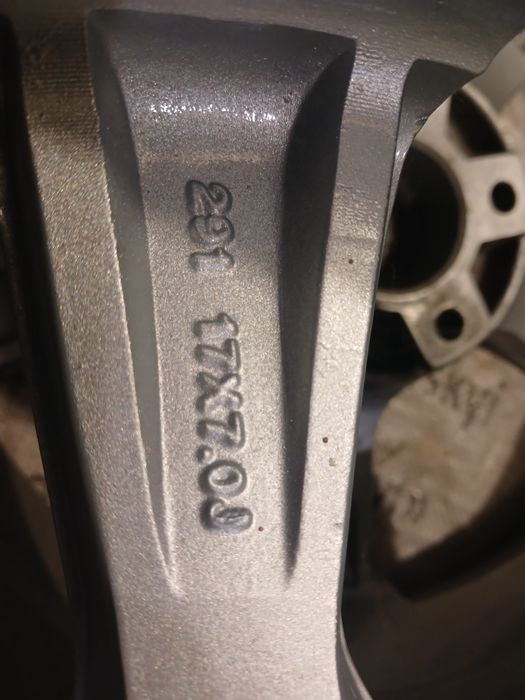 Продам диски r17