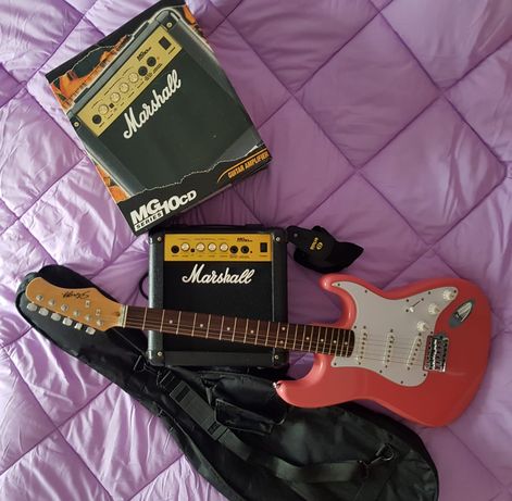 Guitarra eletrica e amplificador