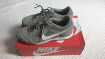 Нові кросівки Nike Gato для футзалу розмір 43 (27.5 см) оригінал.