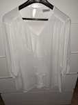 Blusa L branca co folho