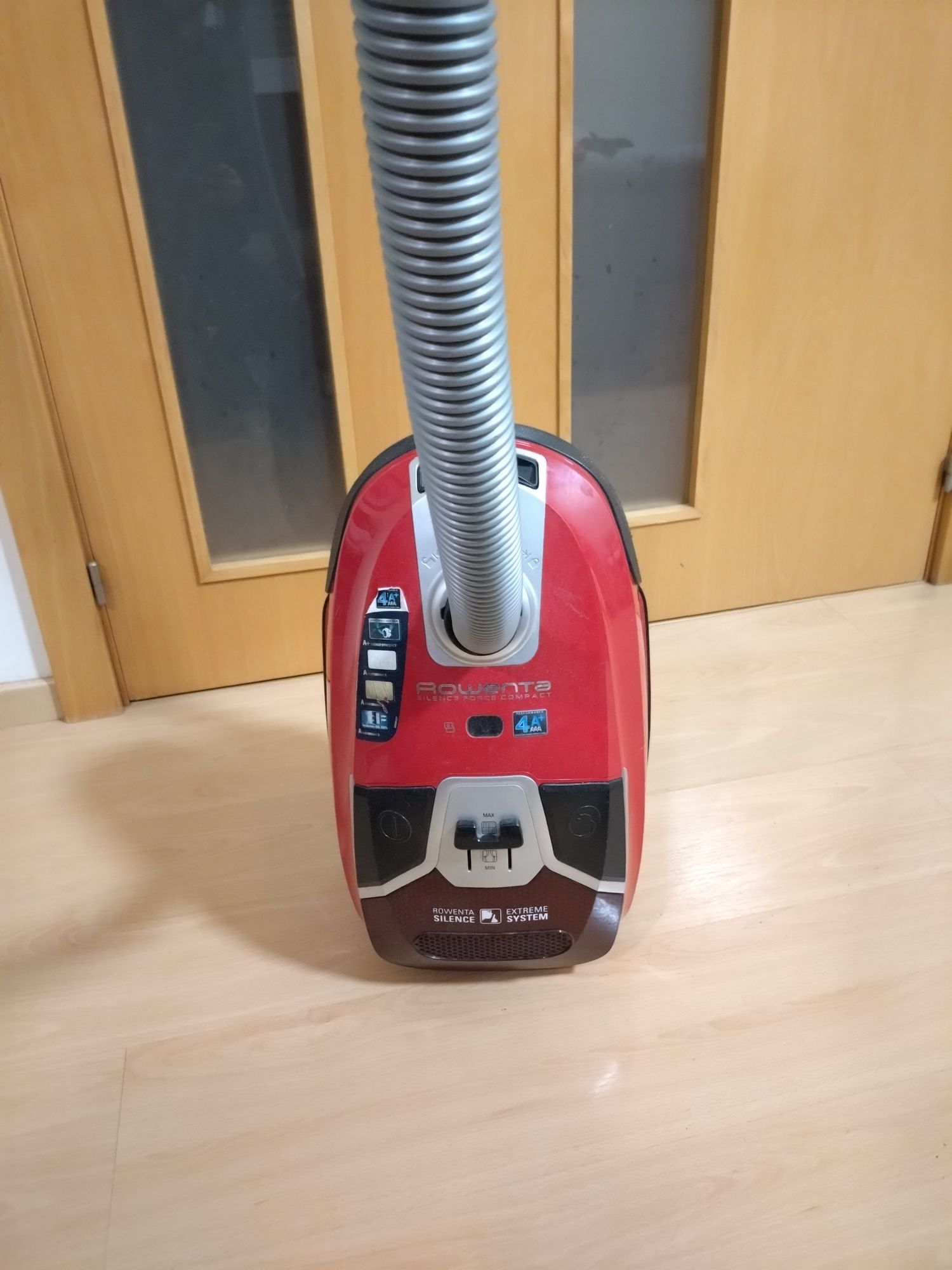 Rowenta Silence Force compact 4A+