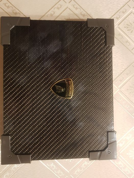 Pudełko  Lamborghini Aventador SVJ