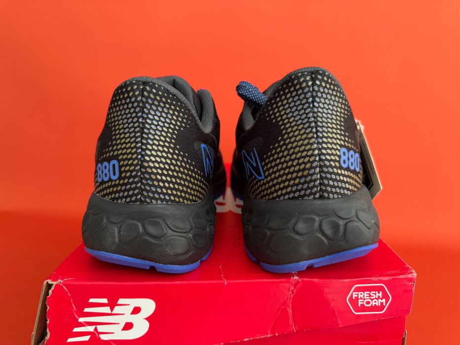 New Balance Fresh Foam 880 Gore-Tex чоловічі непромокаючі кросівки 44