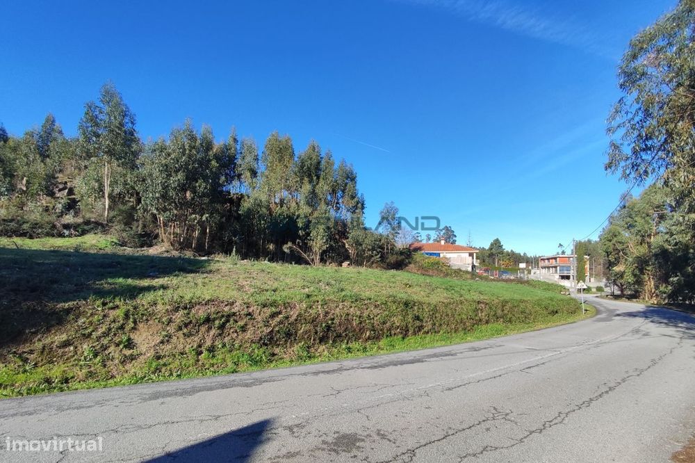 Terreno com 2.412 m2 para Moradia Individual Térrea