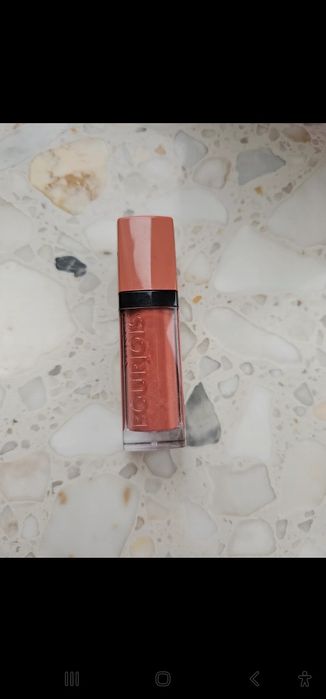 Bourjois Szminka Rouge Edition Velvet