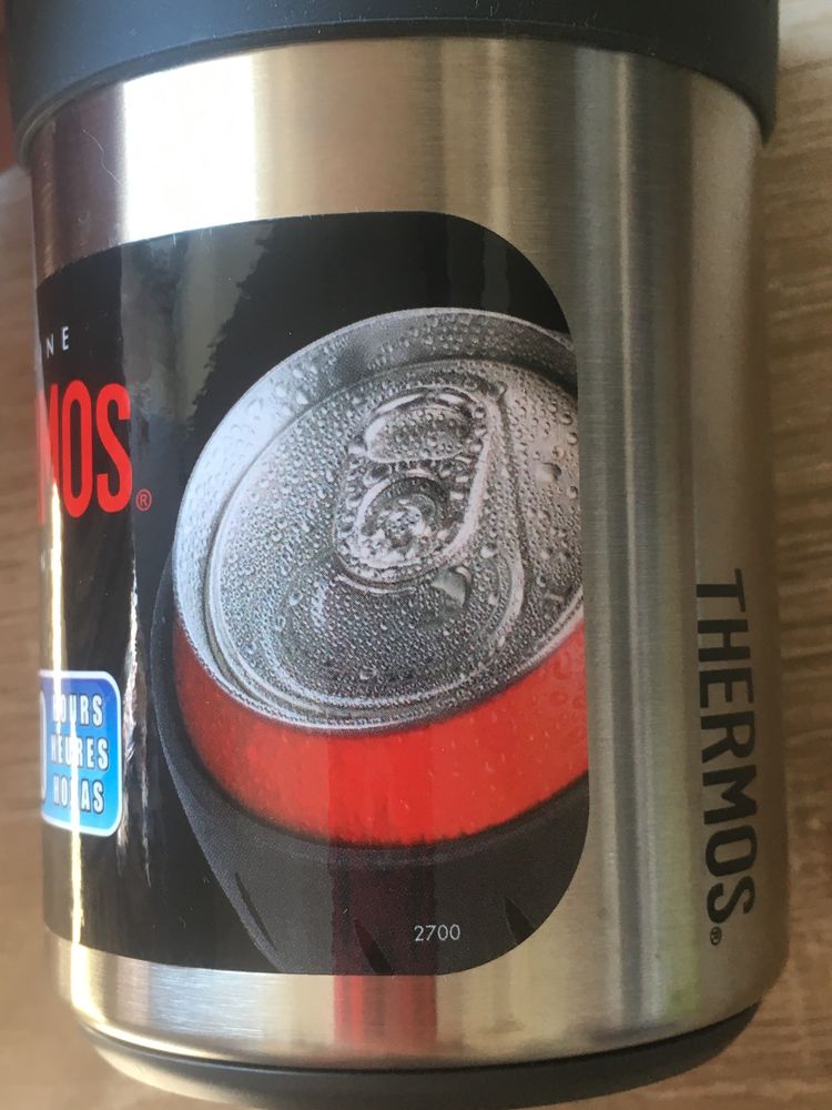 Copo isolante Thermos a vácuo, para latas. Envio grátis.