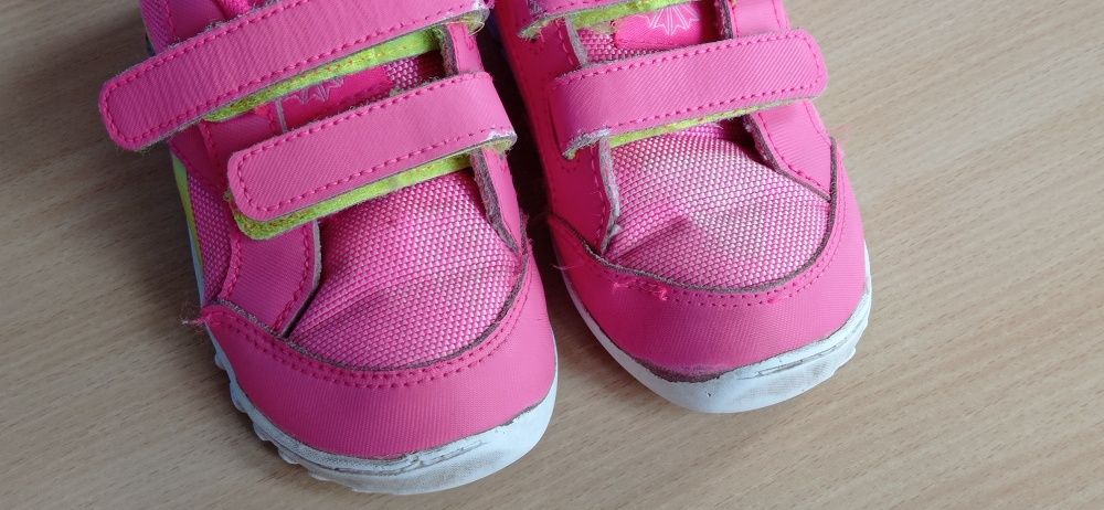 Reebok Nike buty różowe dla dziewczynki rozmiar 24,5 Lublin