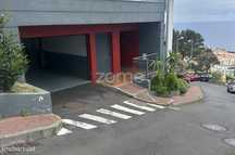 Garagem para arrendar no Caniço, Santa Cruz