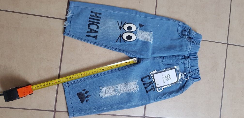 Spodnie miekki jeans nowe