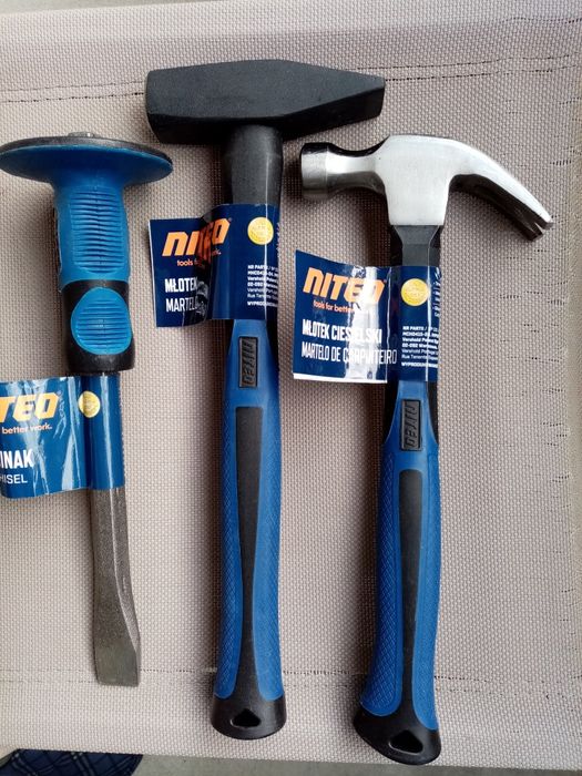 Komplet narzędzi 3szt mlotki+przecinak Nowe za 65 %ceny