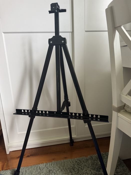 Мольберт металевий розкладний