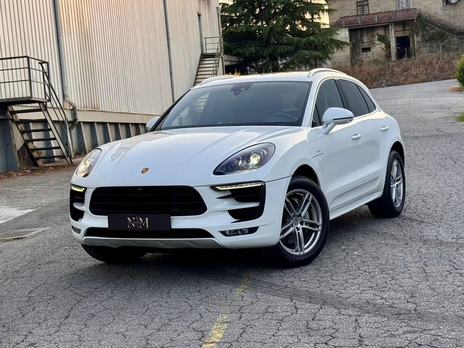 Porsche Macan S