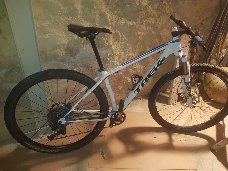 Bicicleta btt trek superfly 9.7 roda 29