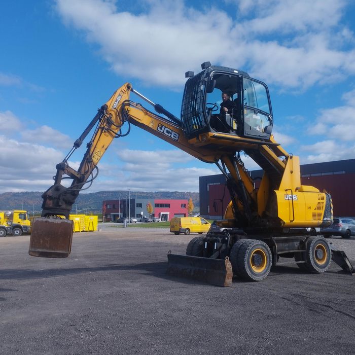 Koparka przeładunkowa jcb JS 145W 2017