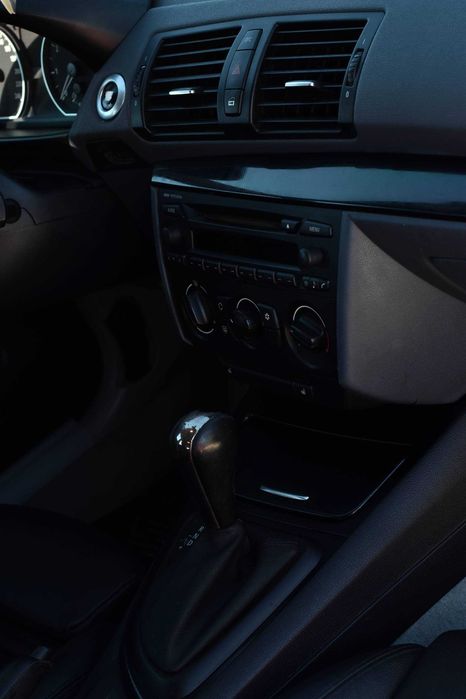 BMW 1 2006 р. 2.0 бензин автомат обмін, [Перший внесок від 20%]