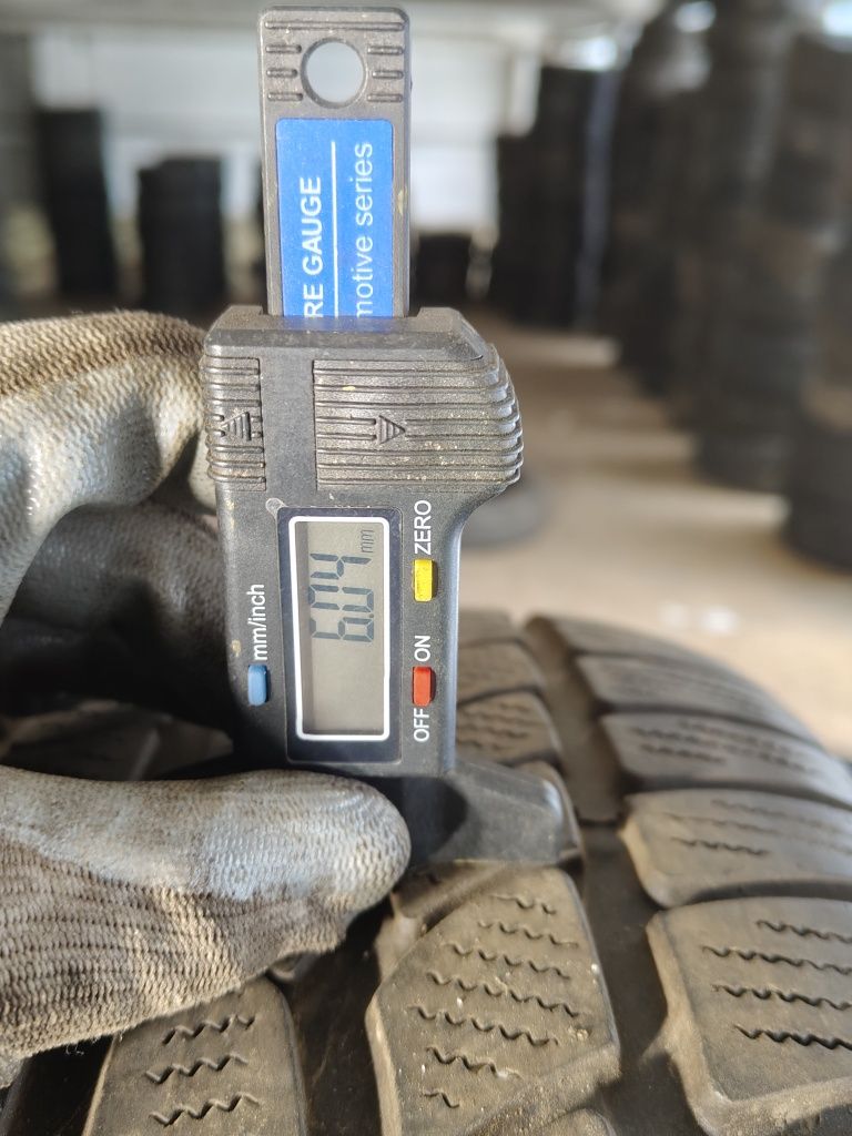 255/55R18 105 H Continental 4x4 WinterContact M0      Z480/20C