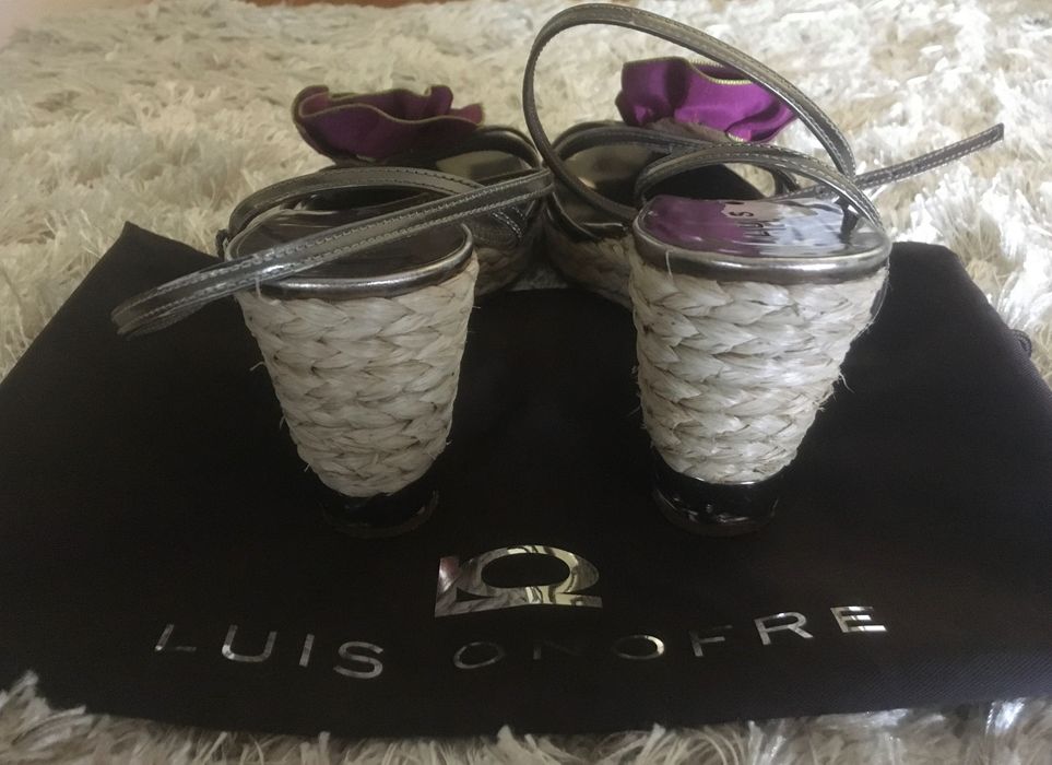 Sandálias de cunha Luís Onofre (tam 37)