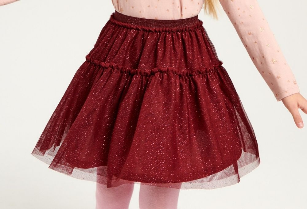 Tiulowa błyszcząca spódniczka bordowa 110/116