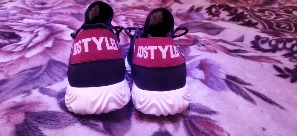 Кросівки ,,Міда''шкіряні