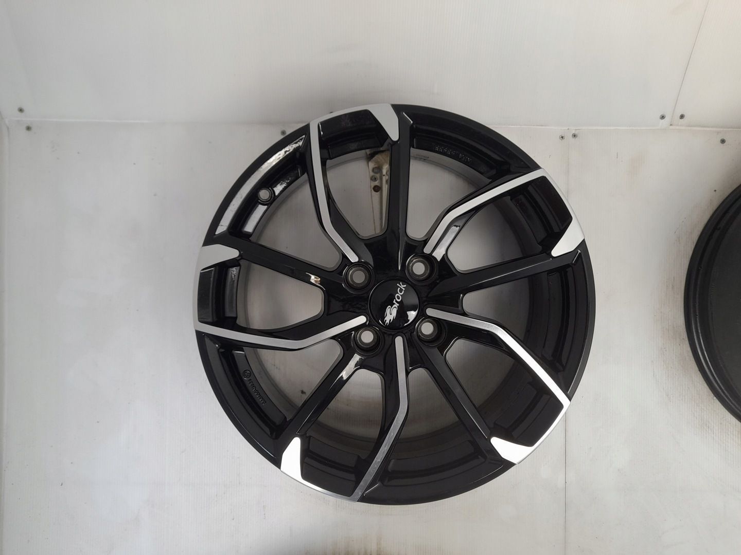 Felgi aluminiowe Brock RC34-707-1 7.0&quot; x 17&quot; 4x108 ET47,5