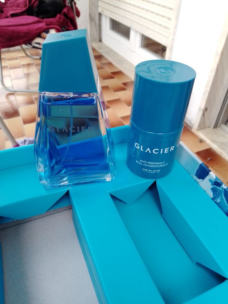 Perfume + roll on Glacier Oriflame