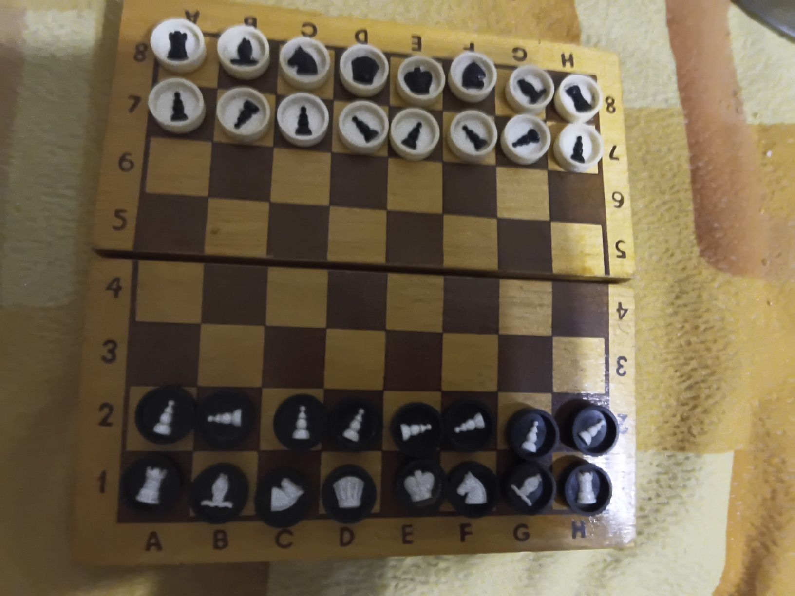 Продам шашки и шахматные доски