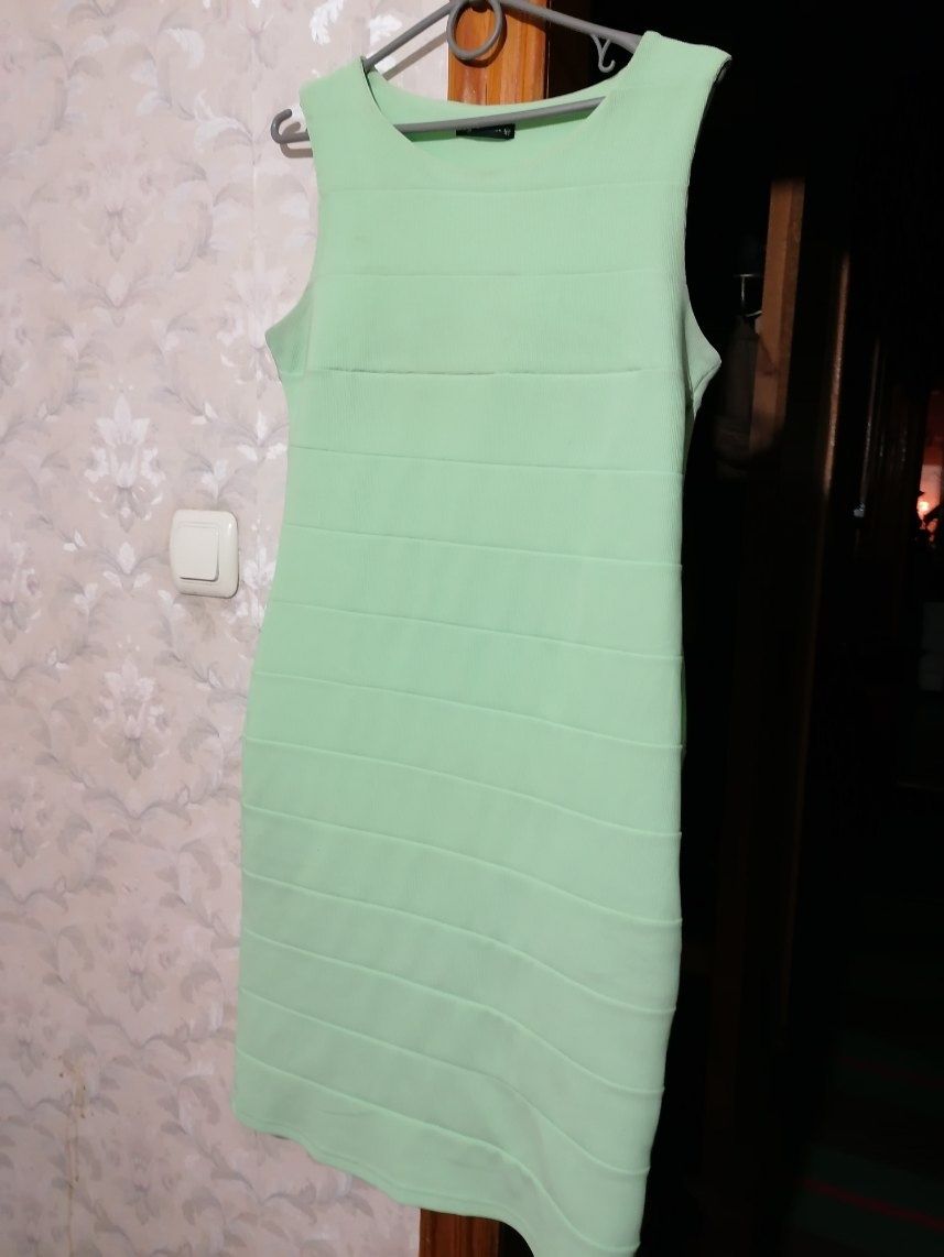 Бандажное платье сарафан