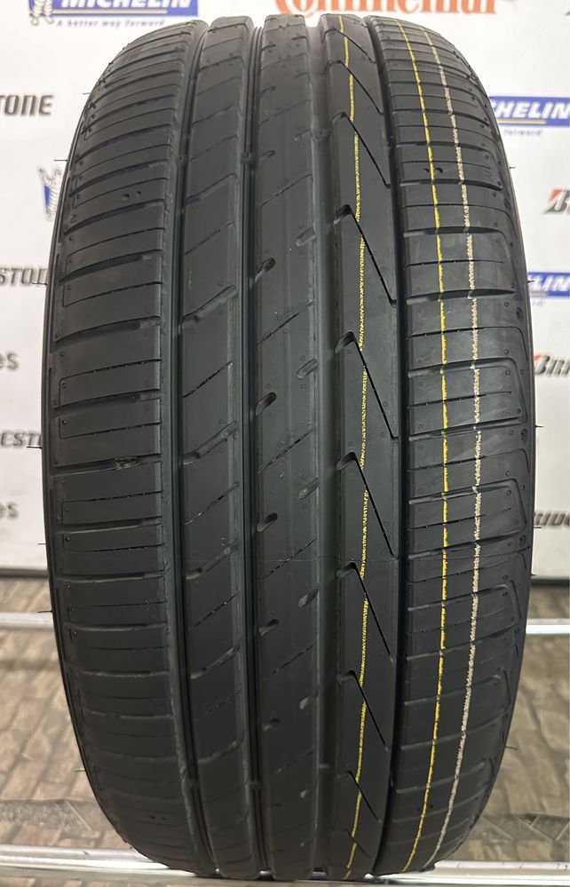 235/50/19 Hankook