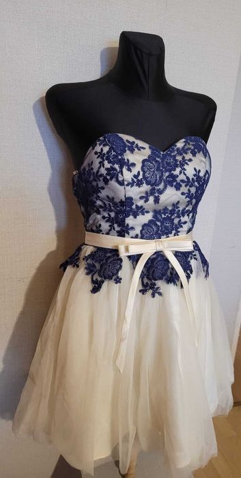 Elegancka sukienka wizytowa, gorset, tiul 36 S